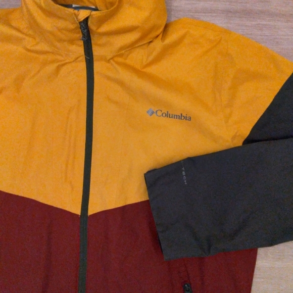 Columbia windbreaker - Picture 4 of 8